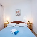 Seaside House Stupin Celine, - 19871 * Rogoznica (Sibenik-Knin)