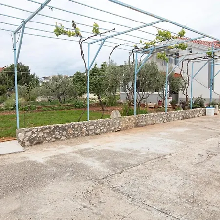 Casa de Férias Seaside House Stupin Celine, - 19871 Rogoznica (Sibenik-Knin)
