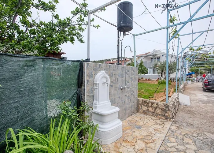 Seaside House Stupin Celine, - 19871 Vakantiehuis Rogoznica (Sibenik-Knin)